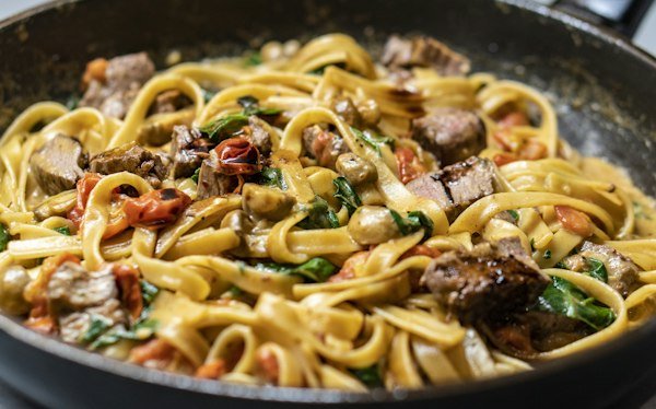 Mix of Pasta (Pink Sauce)